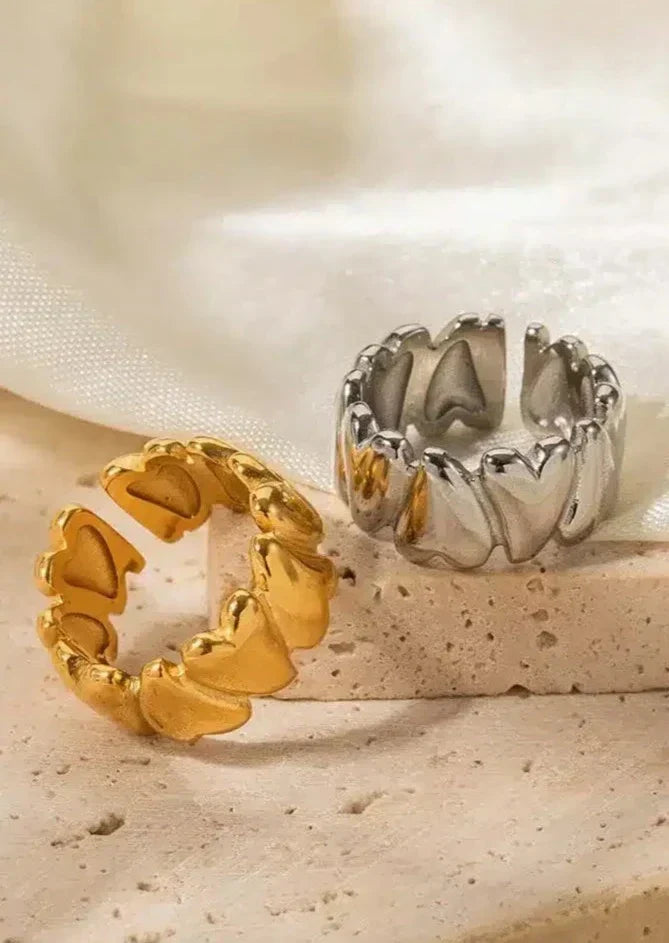 Vivienne - Wrap-Around Heart Ring