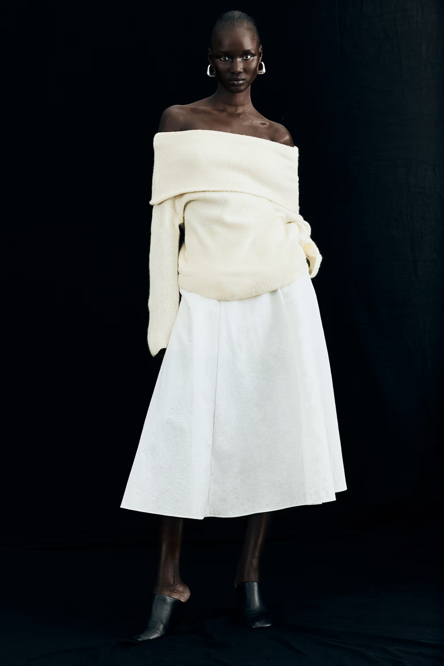 Joliana - Off-Shoulder Layered Knitted Top