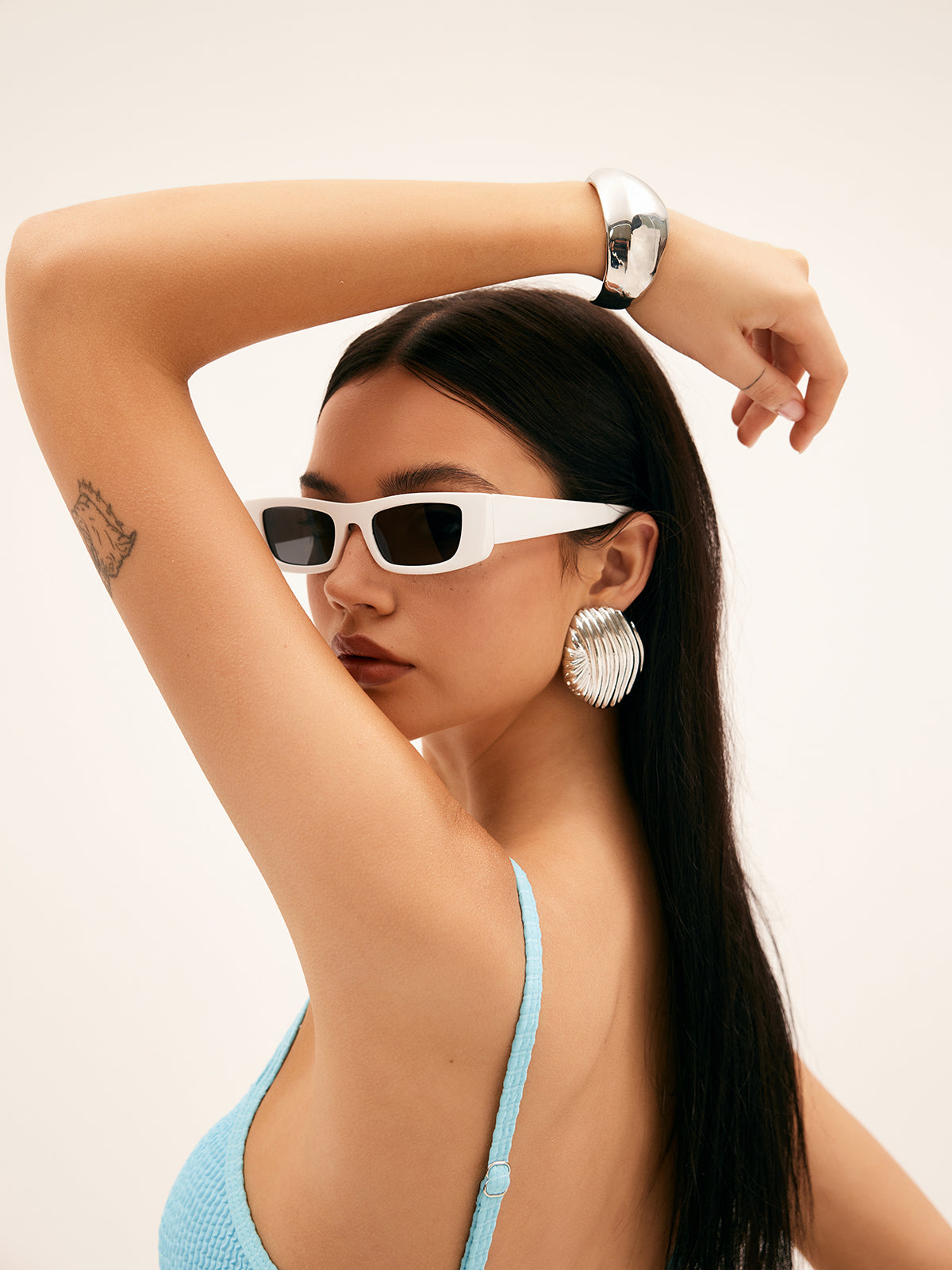 Cleo - White Chic Sunglasses