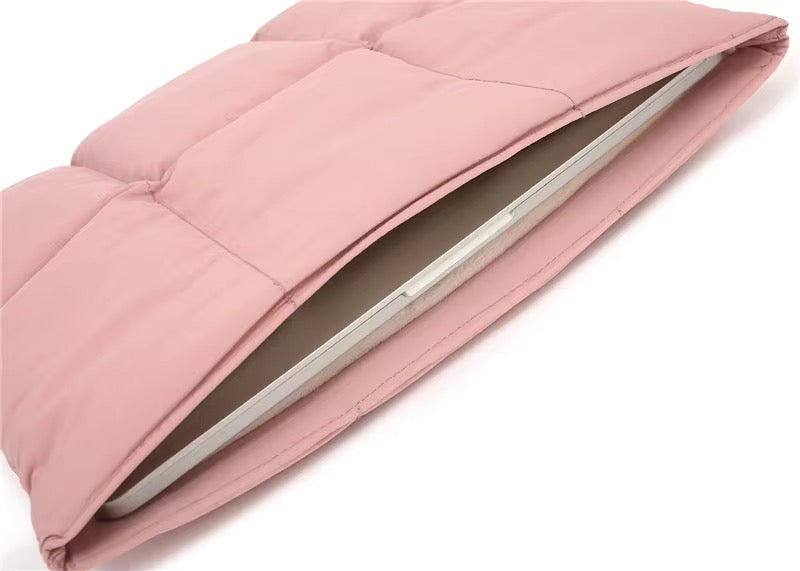 Cressida | Elegant Puff Laptop Sleeve